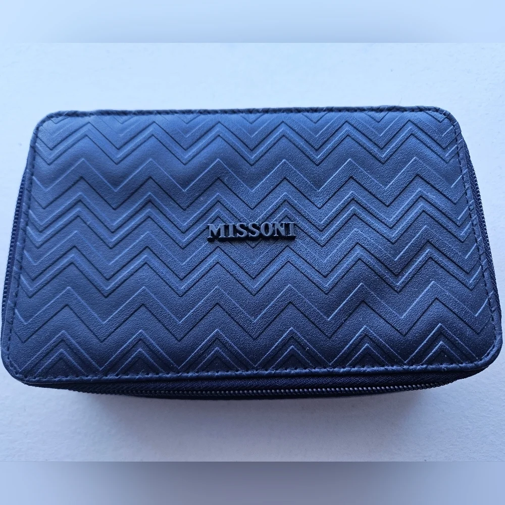 Missoni travel toiletries case